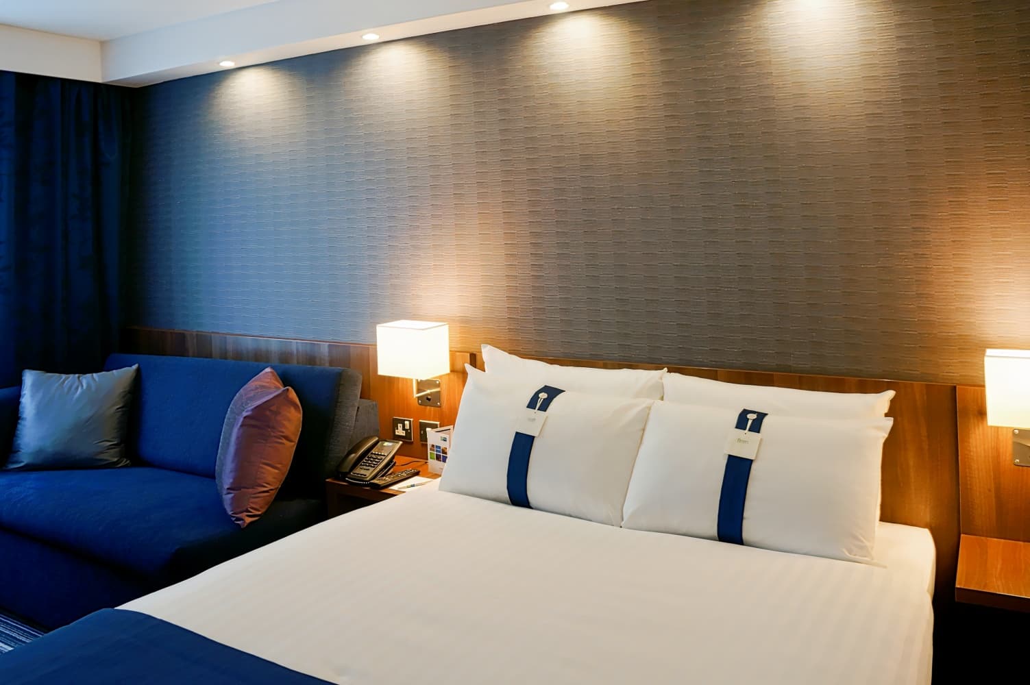 Holiday Inn Express London Earls Court