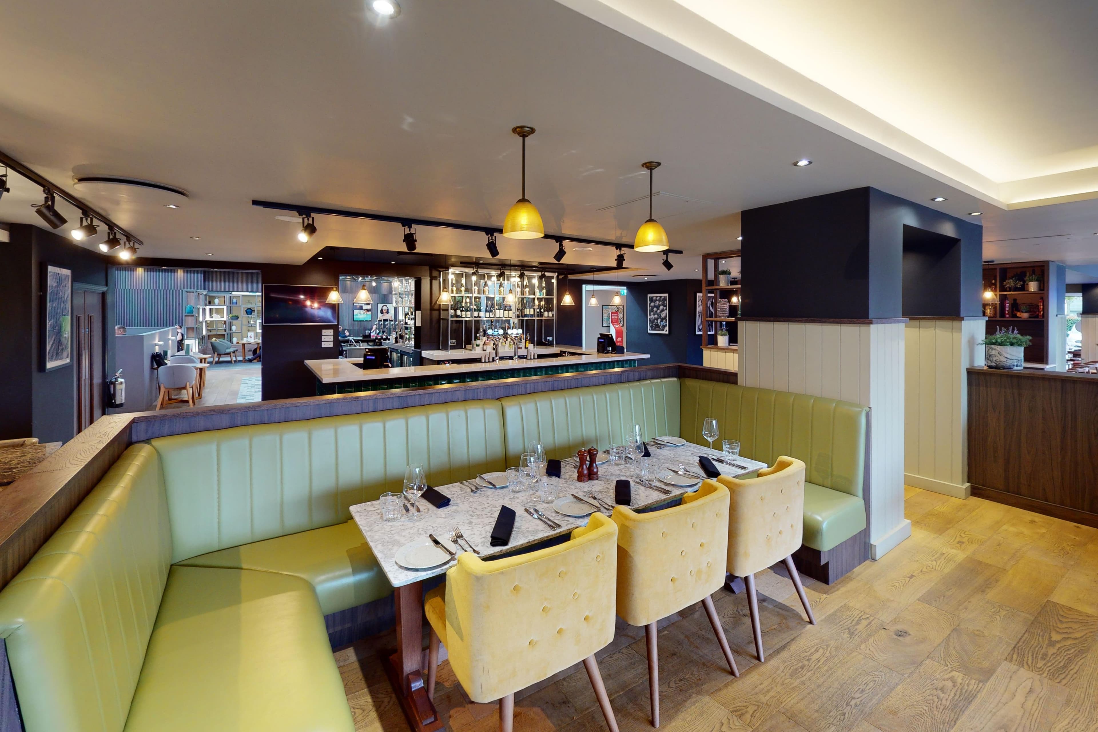 Holiday Inn Milton Keynes Central, an IHG Hotel