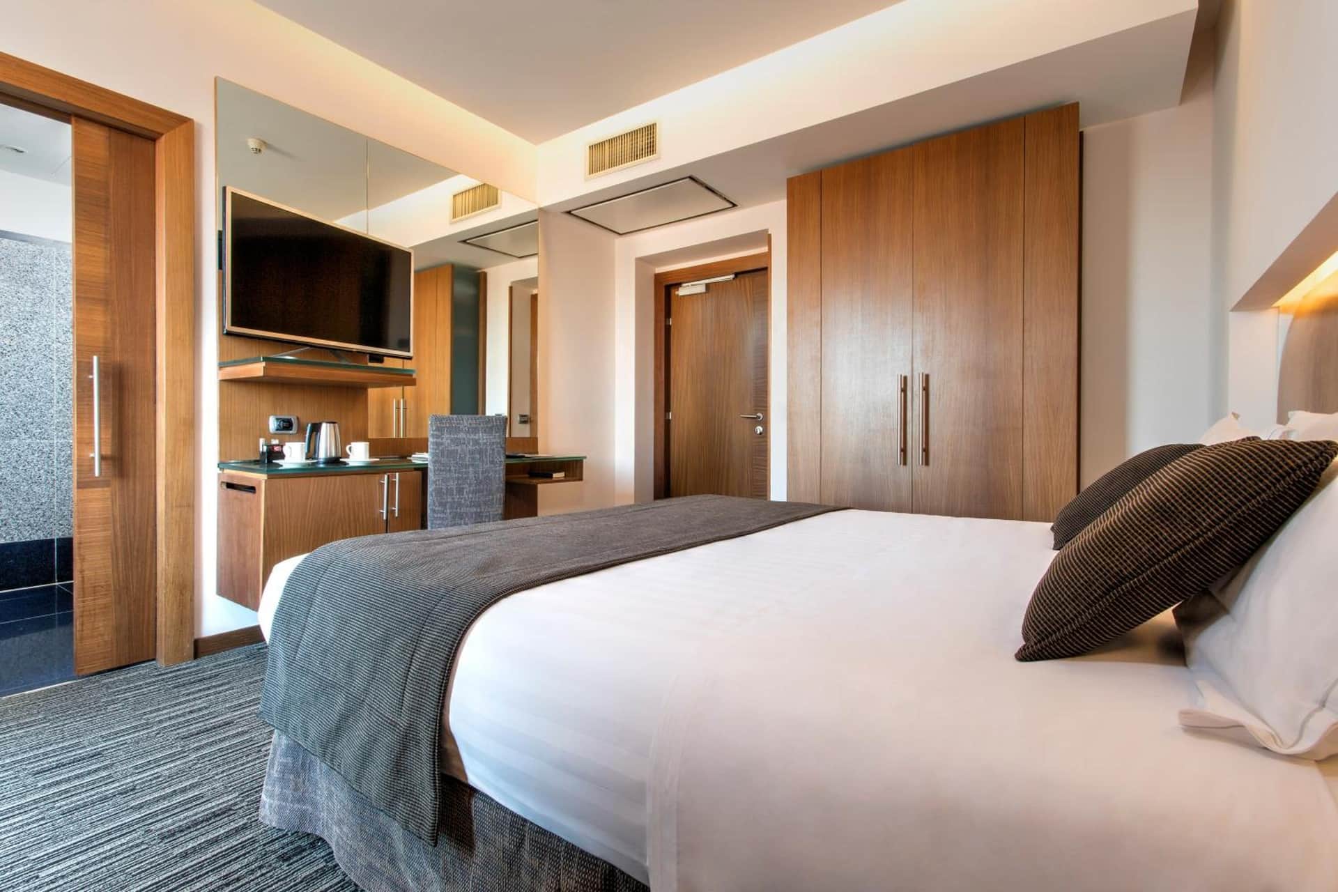 Best Western Plus Hotel Universo