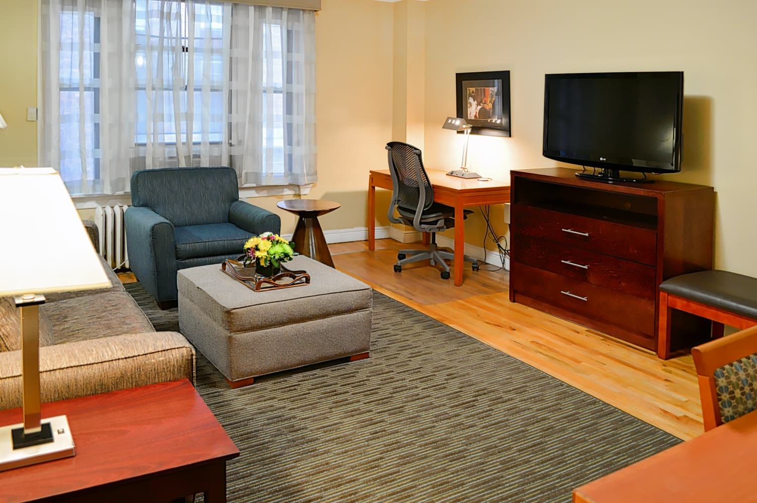 Best Western Plus Hospitality House