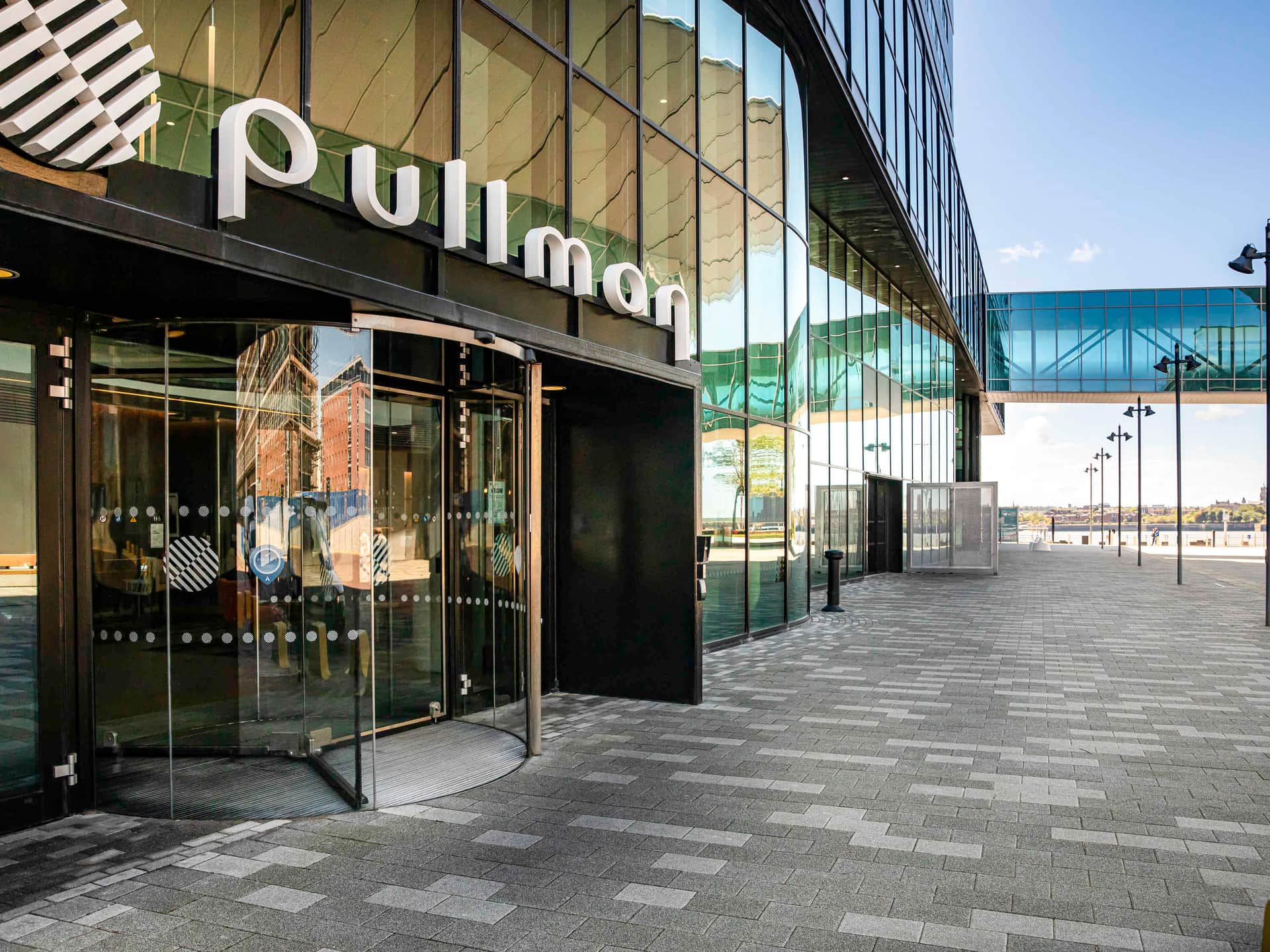 Pullman Liverpool