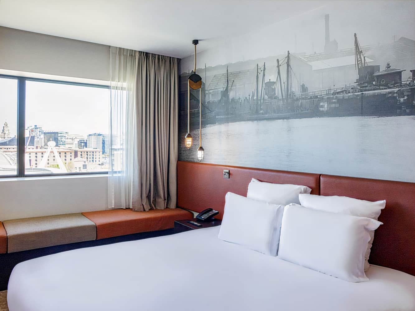 Pullman Liverpool