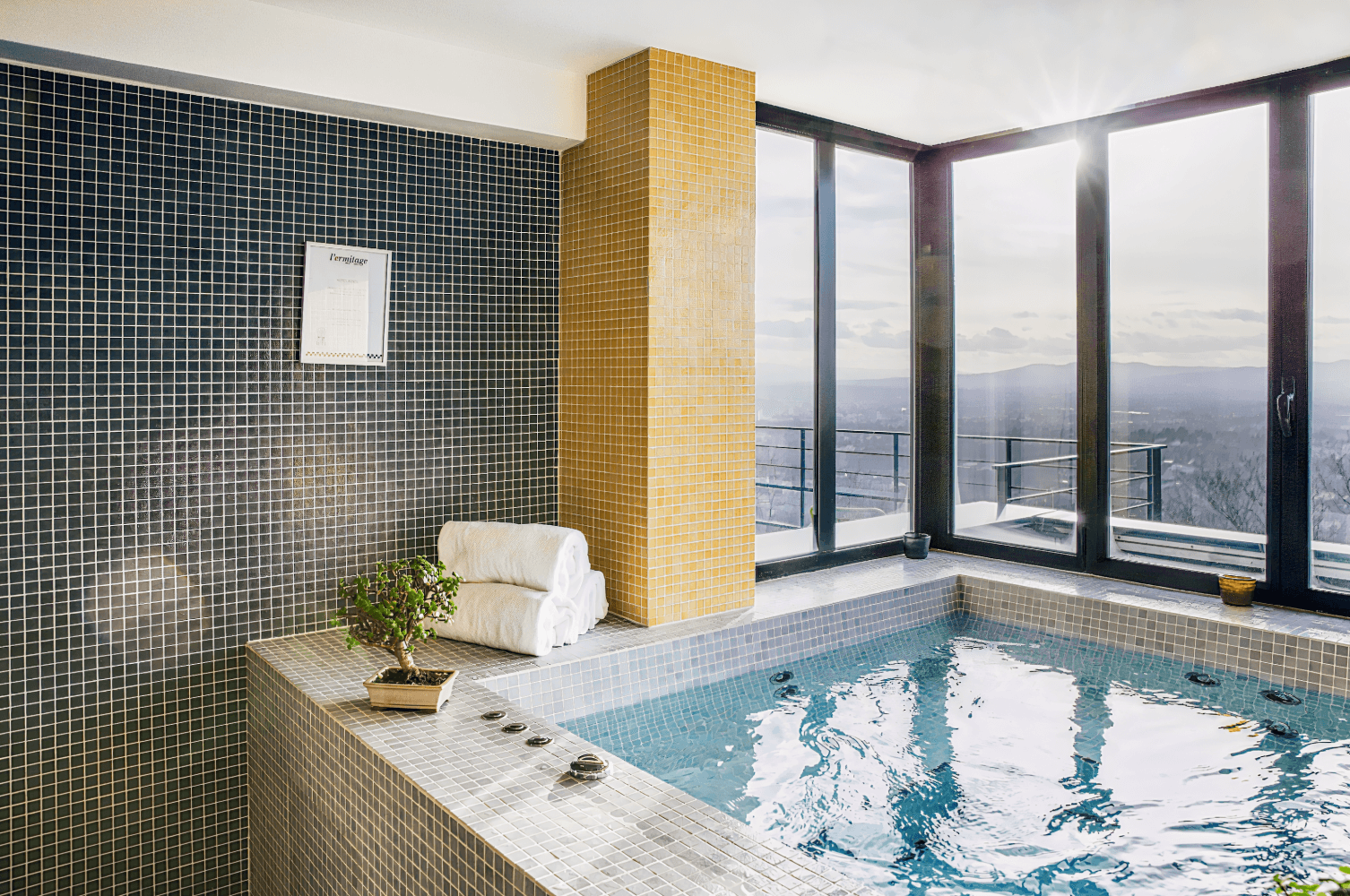 L'Ermitage Hôtel Cuisine-à-Manger