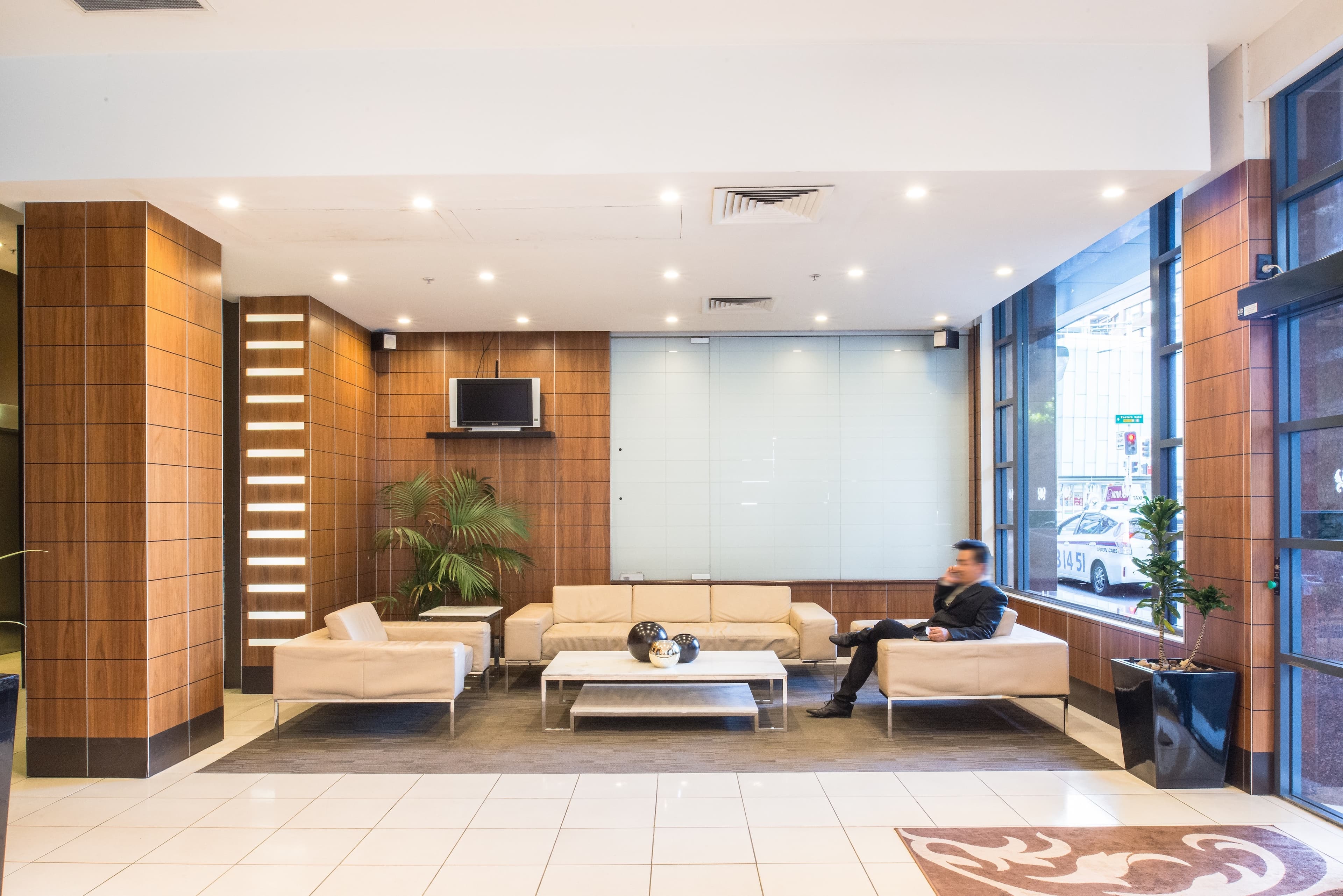 Seasons Harbour Plaza