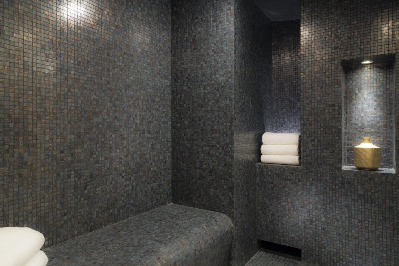 La Clef Tour Eiffel Paris by The Crest Collection