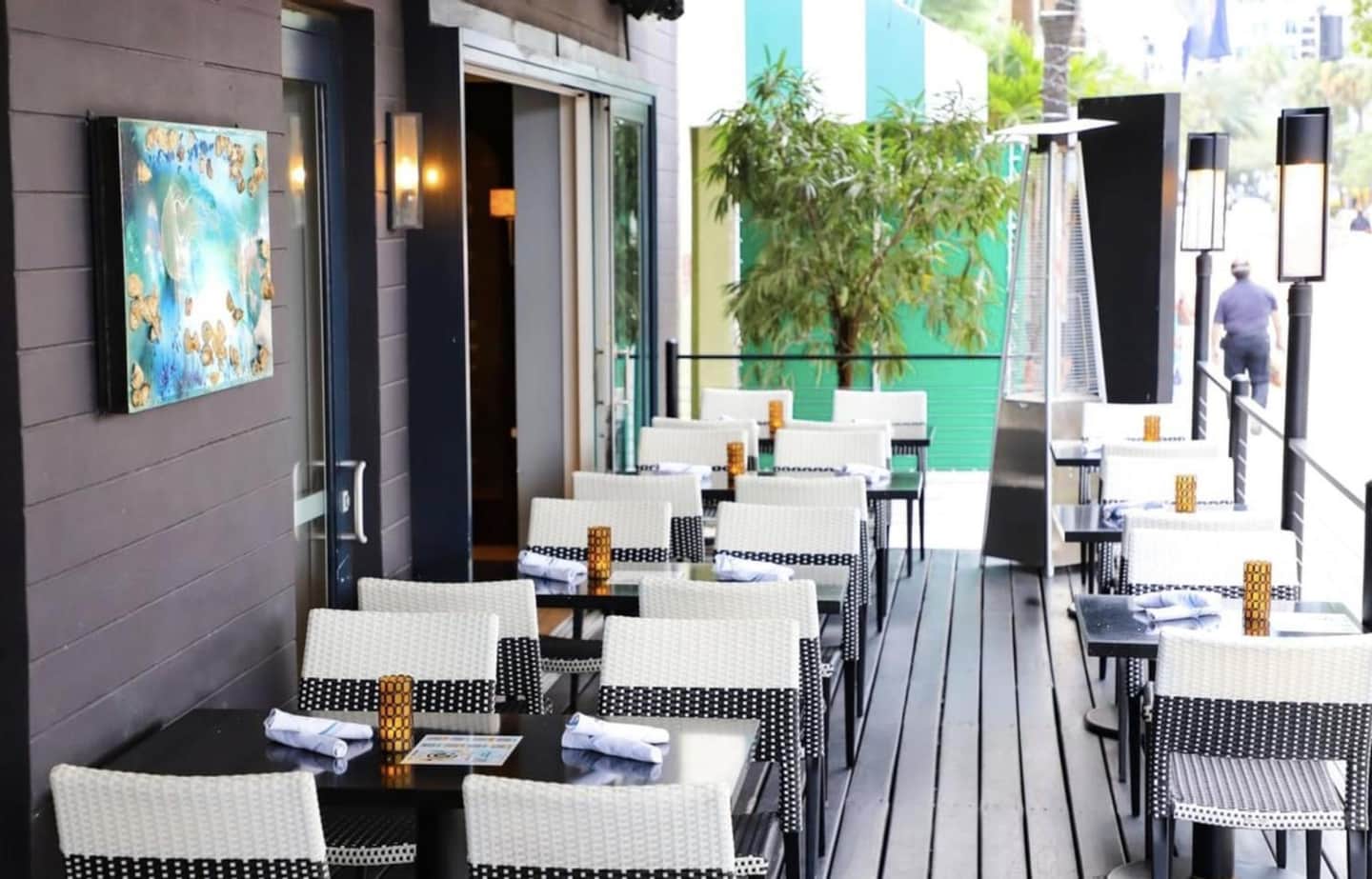 Riverside Hotel
