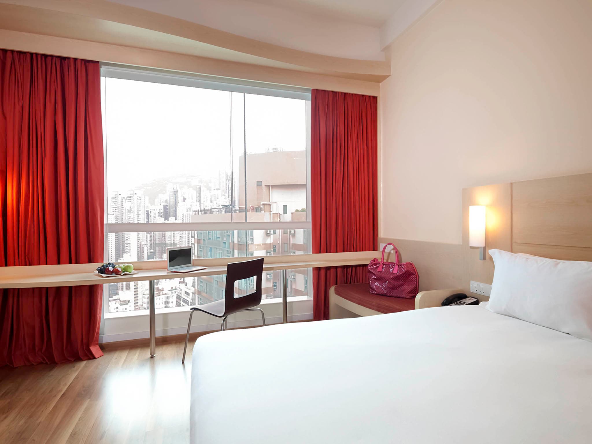 Ibis Hong Kong Central and Sheung Wan Hotel