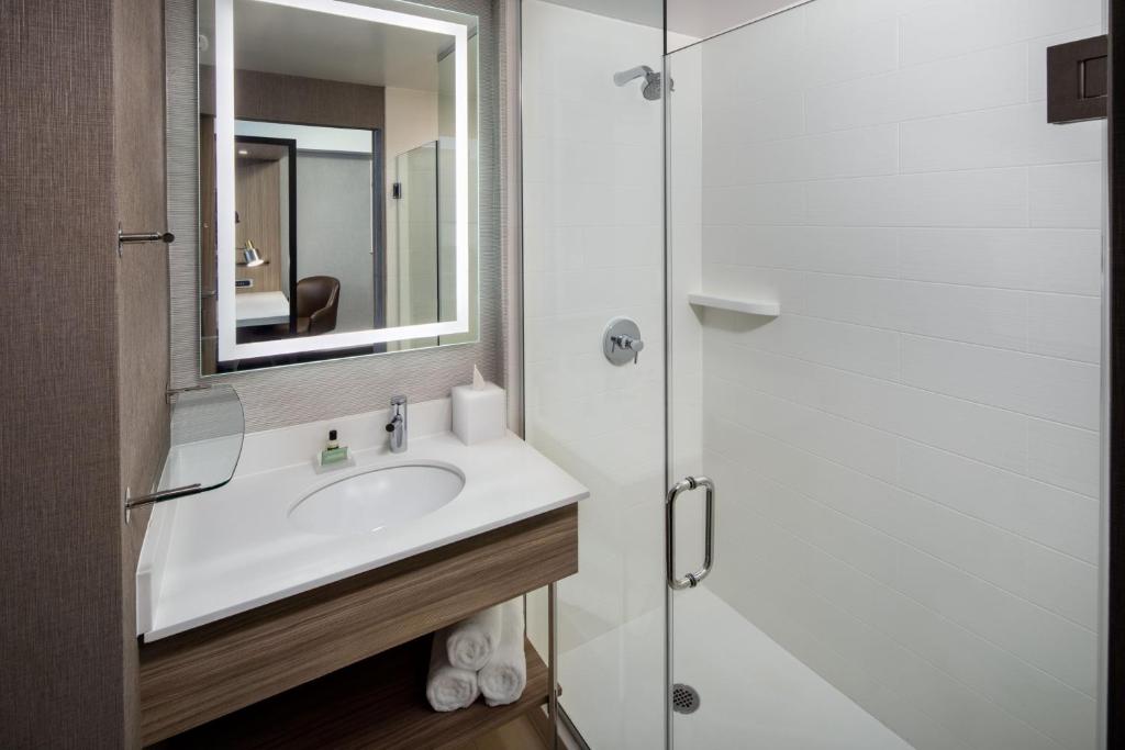 SpringHill Suites by Marriott New York JFK Airport Jamaica
