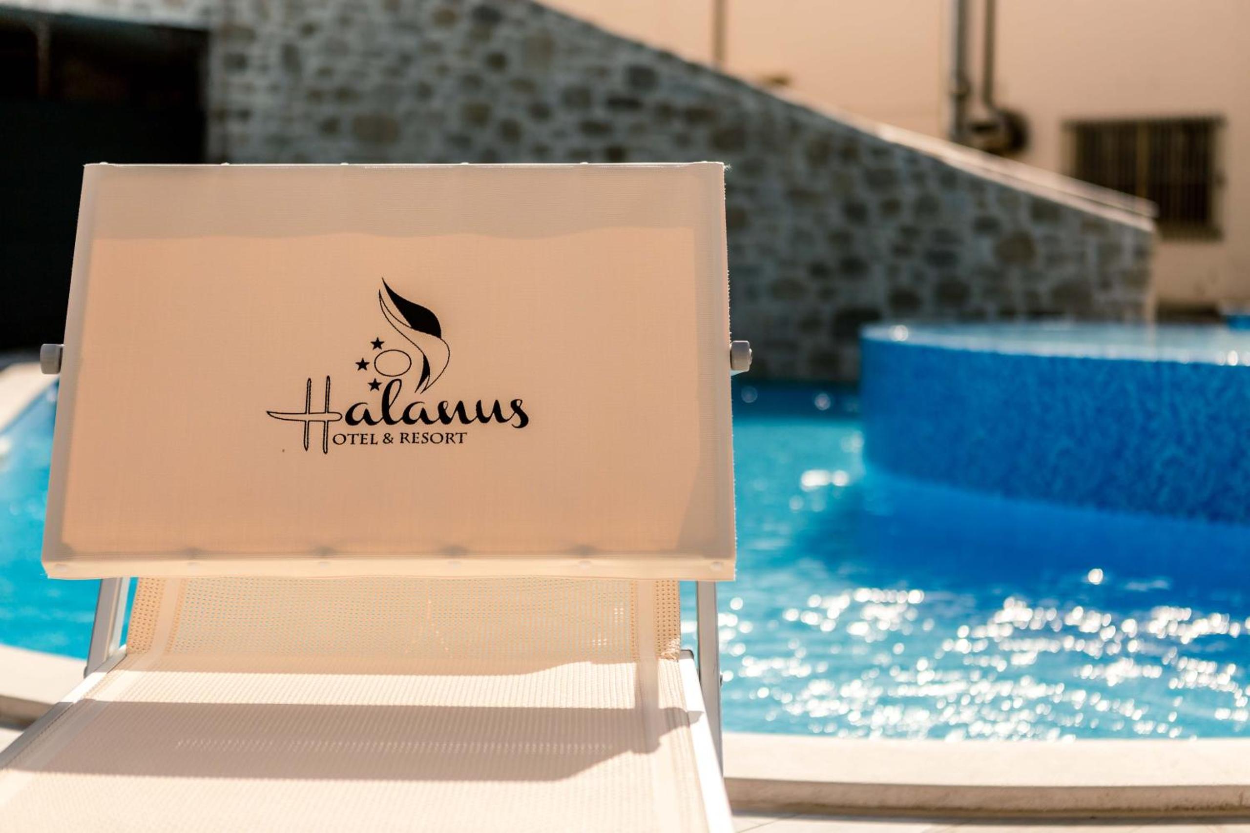 Halanus Hotel And Resort